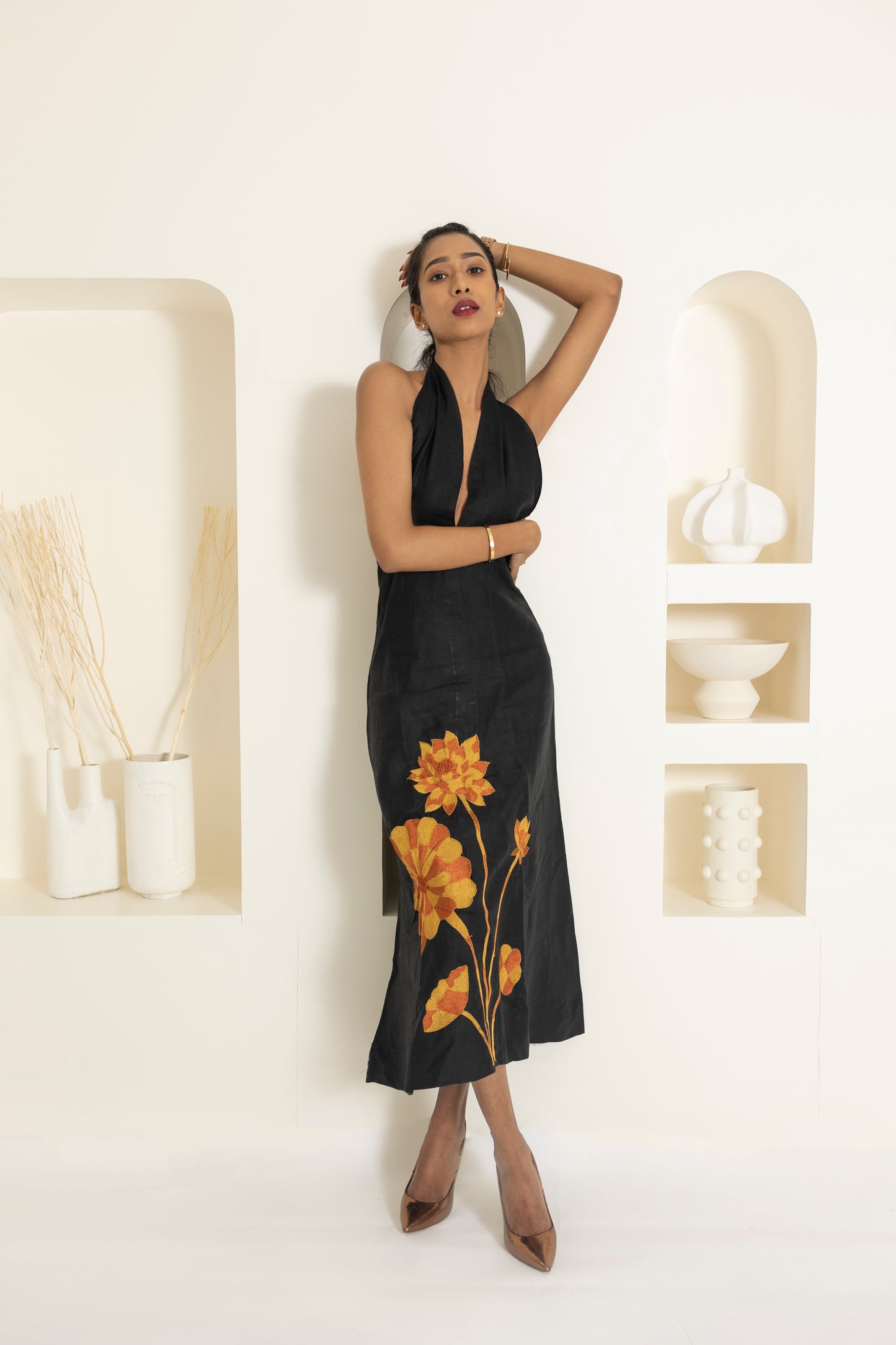 deep v neck with hand embroidery