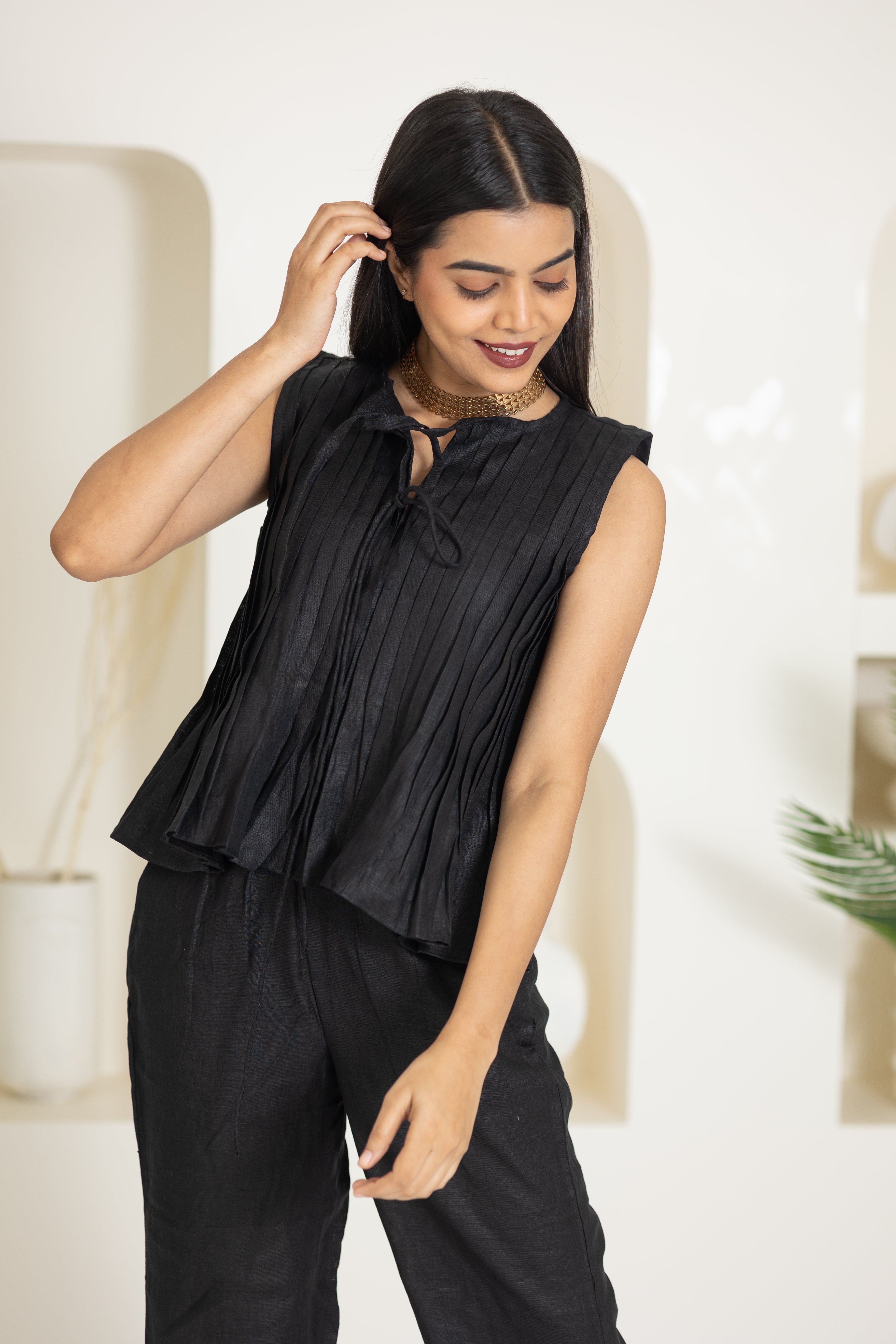 Sleevless Top and Pant